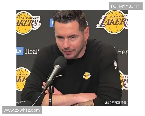 湖人将帅点评老詹回归:雷迪克戏弄迎来新援 里夫斯狂赞他是GOAT 湖人将帅点评老詹回归:雷迪克戏弄迎来新援 里夫斯狂赞他是GOAT